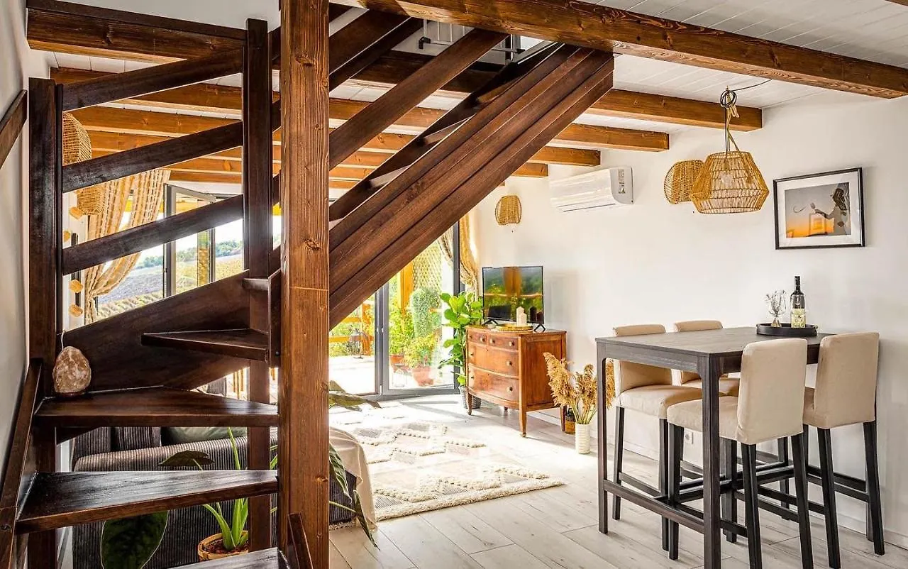 Eged Lodge Eger Apartment