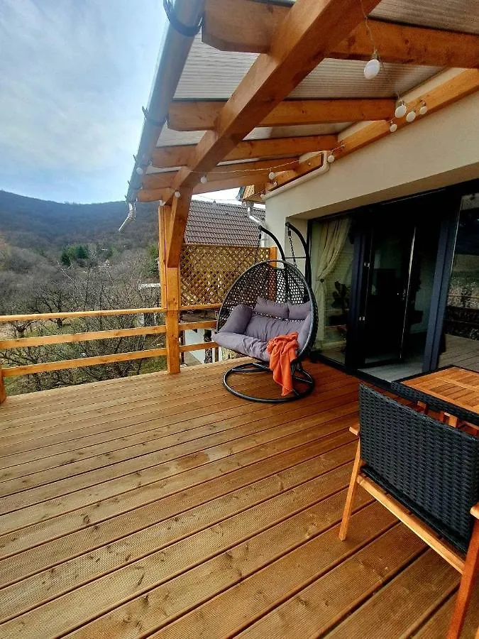 Eged Lodge Eger Apartment